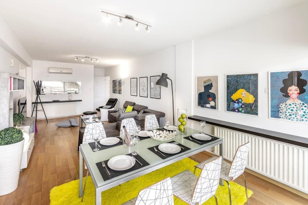 Luxurious Bright & Stylish 2Br With Office In Nicosia Lejlighed Eksteriør billede
