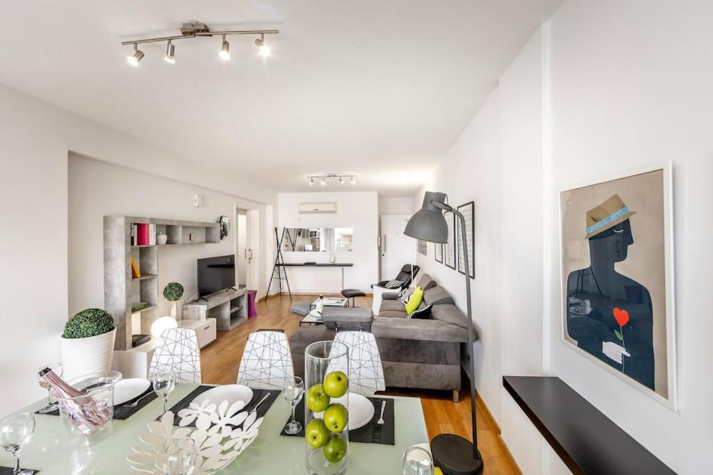 Luxurious Bright & Stylish 2Br With Office In Nicosia Lejlighed Eksteriør billede